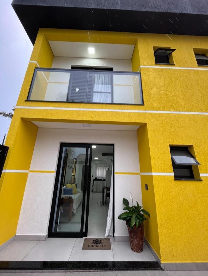 Chale Amarelo Villa Itanhaém Buitenkant foto