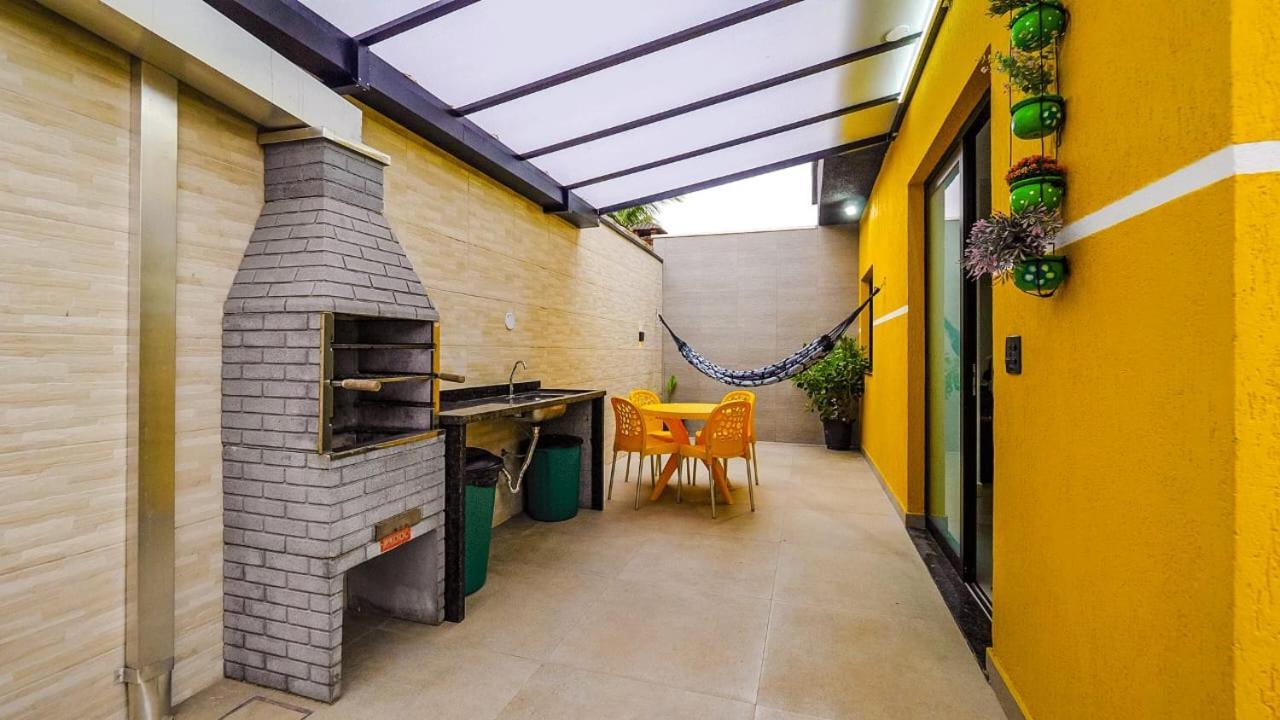 Chale Amarelo Villa Itanhaém Buitenkant foto