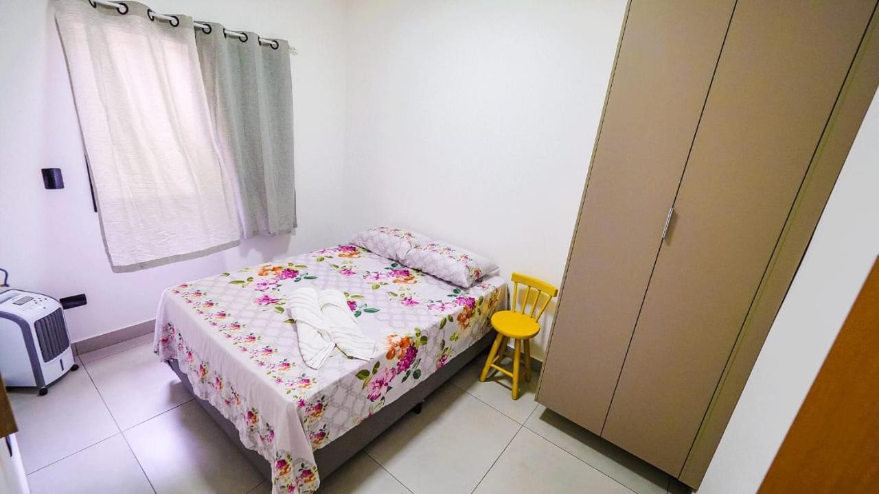 Chale Amarelo Villa Itanhaém Buitenkant foto